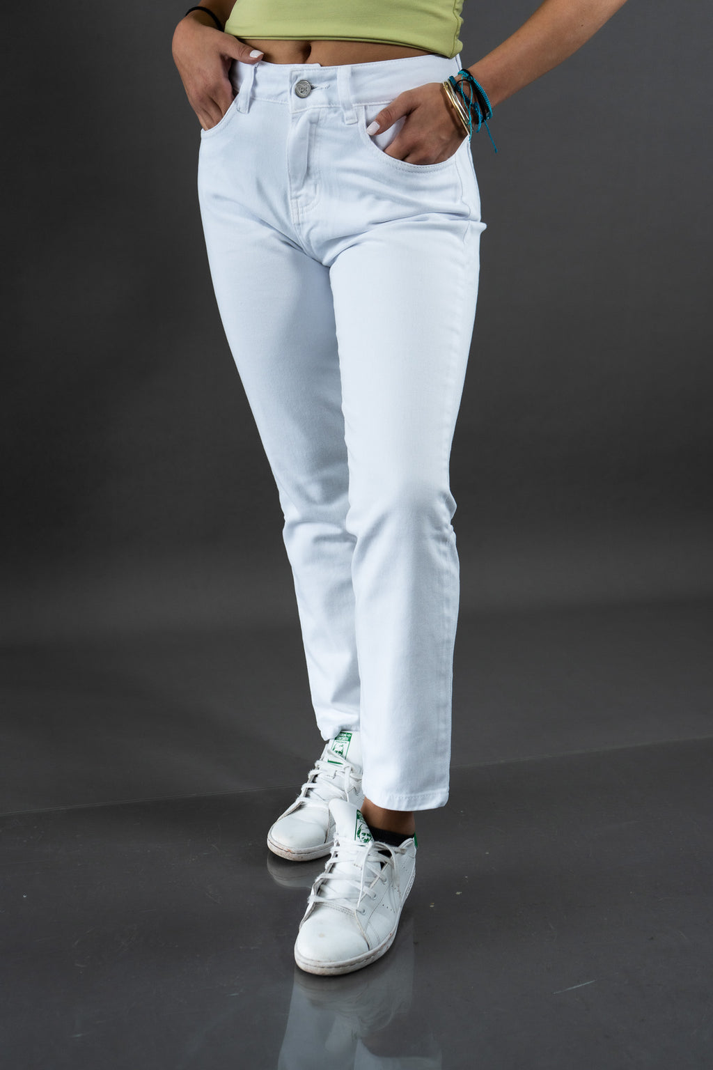 Mom Jean Blanco