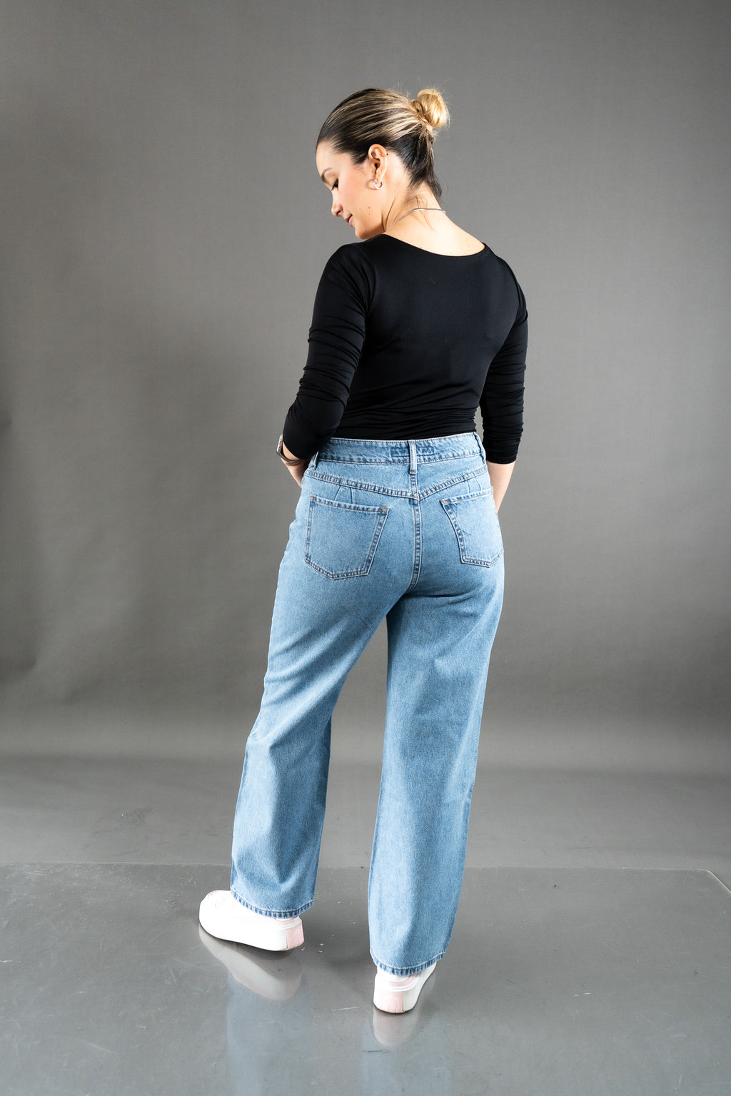 Wide Leg Ripped Cenizo