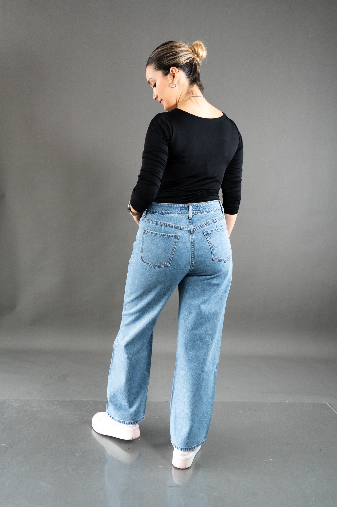 Wide Leg Ripped Cenizo